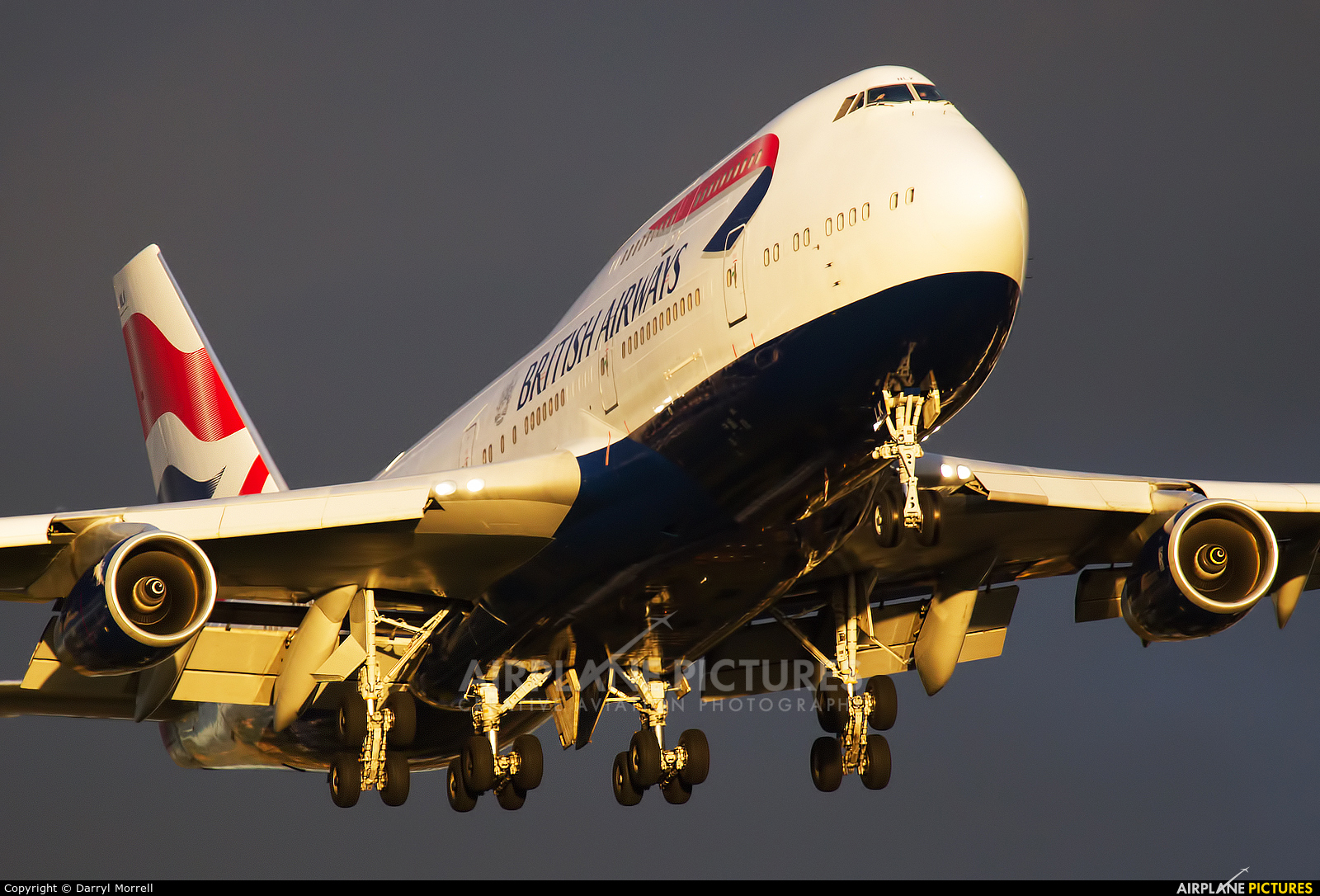 British Airways G-BNLK aircraft at London - Heathrow