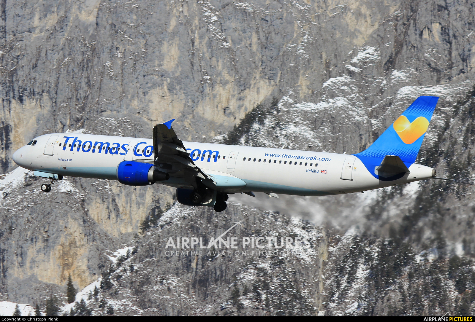 Thomas Cook G-NIKO aircraft at Innsbruck