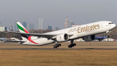 A6-EBS - Emirates Airlines Boeing 777-300ER