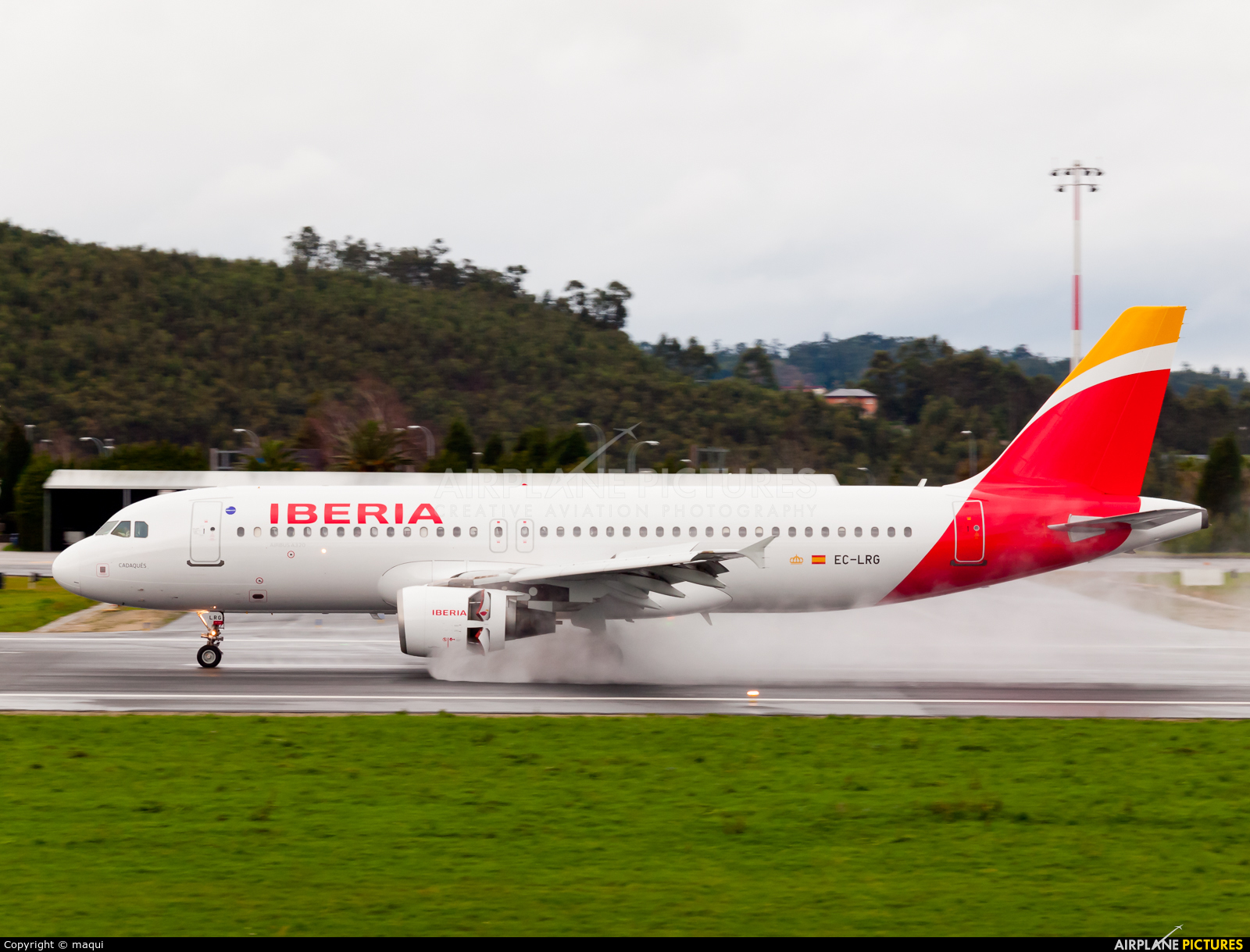 Iberia EC-LRG aircraft at La Coruña