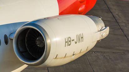 HB-JVH - Helvetic Airways Fokker 100