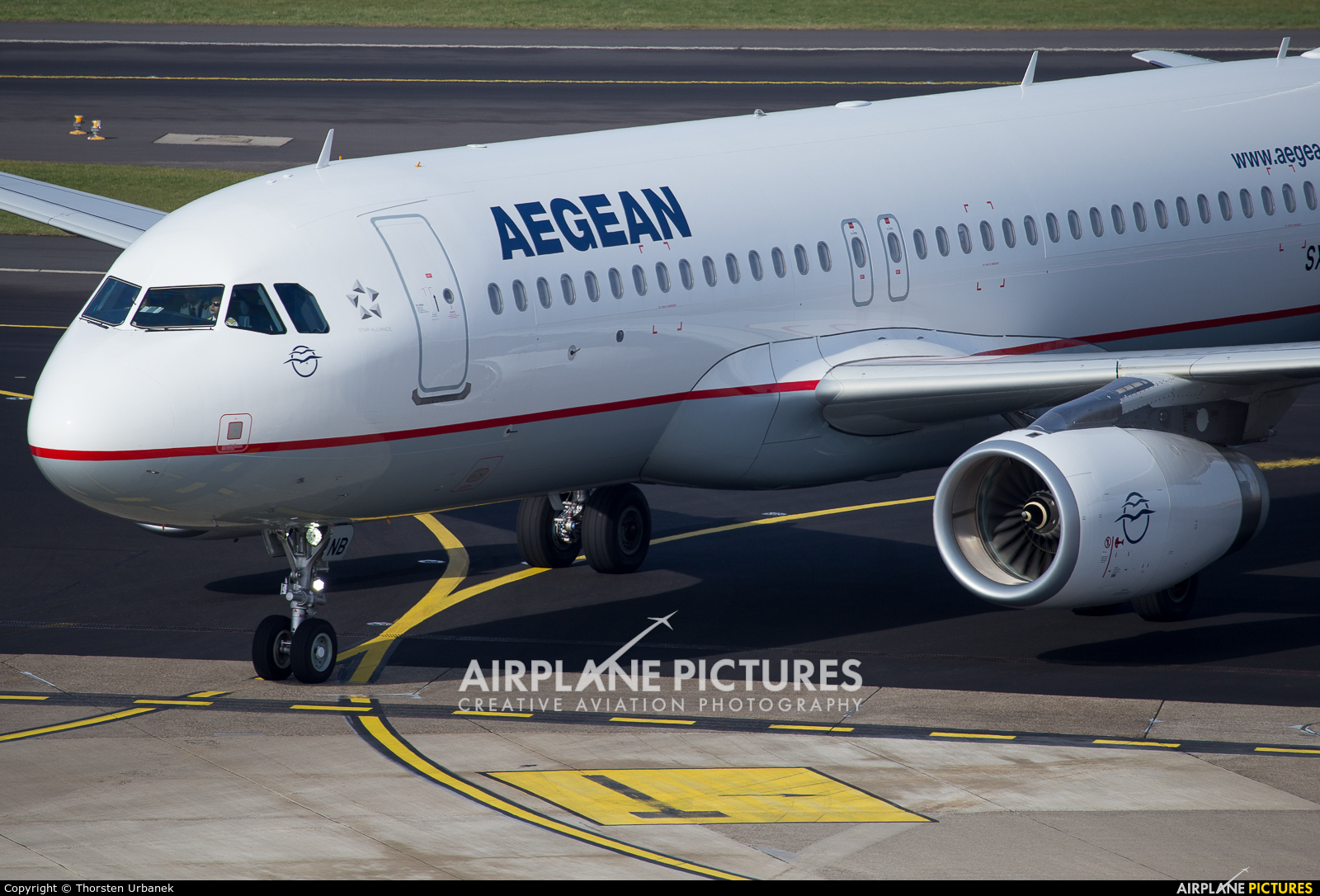 Aegean Airlines SX-DNB aircraft at Düsseldorf