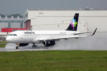XA-VLK - Volaris Airbus A320
