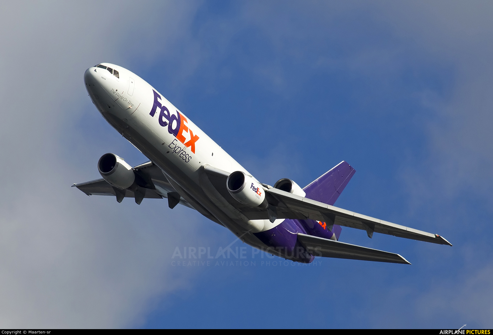 FedEx Federal Express - aircraft at New York - John F. Kennedy Intl