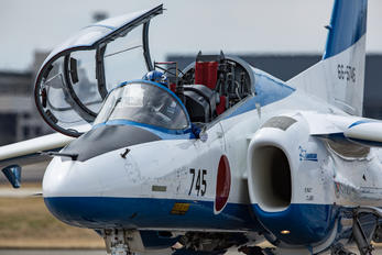 66-5745 - Japan - ASDF: Blue Impulse Kawasaki T-4