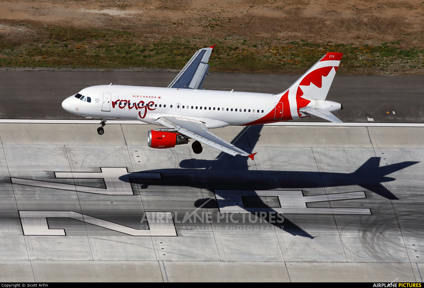 Air Canada Rouge C-GBHZ aircraft at Los Angeles Intl