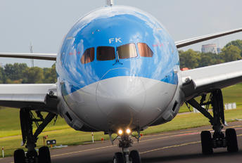 PH-TFK - Arke/Arkefly Boeing 787-8 Dreamliner