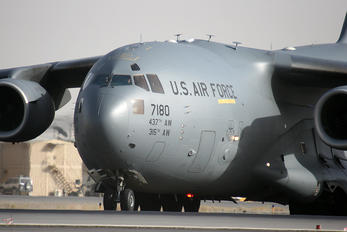07-7180 - USA - Air Force Boeing C-17A Globemaster III