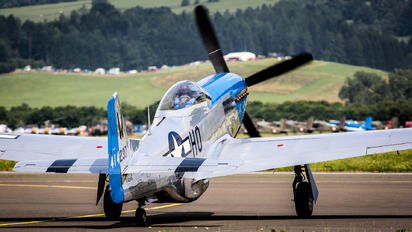 F-AZXS - Private North American P-51D Mustang