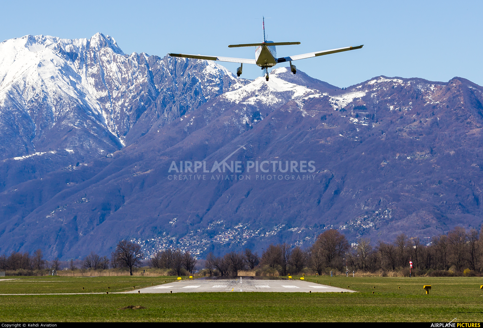 Private HB-PKM aircraft at Locarno