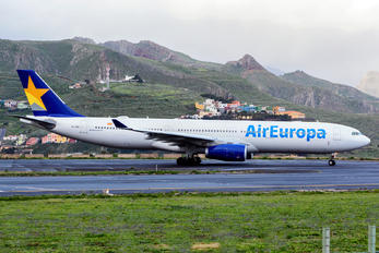 EC-MIN - Air Europa Airbus A330-300