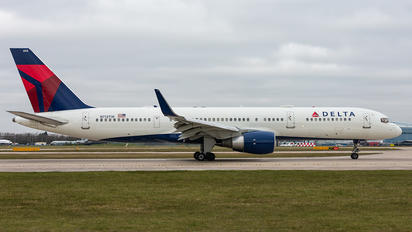 N712TW - Delta Air Lines Boeing 757-200