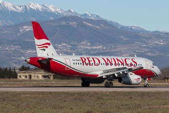RA-89021 - Red Wings Sukhoi Superjet 100