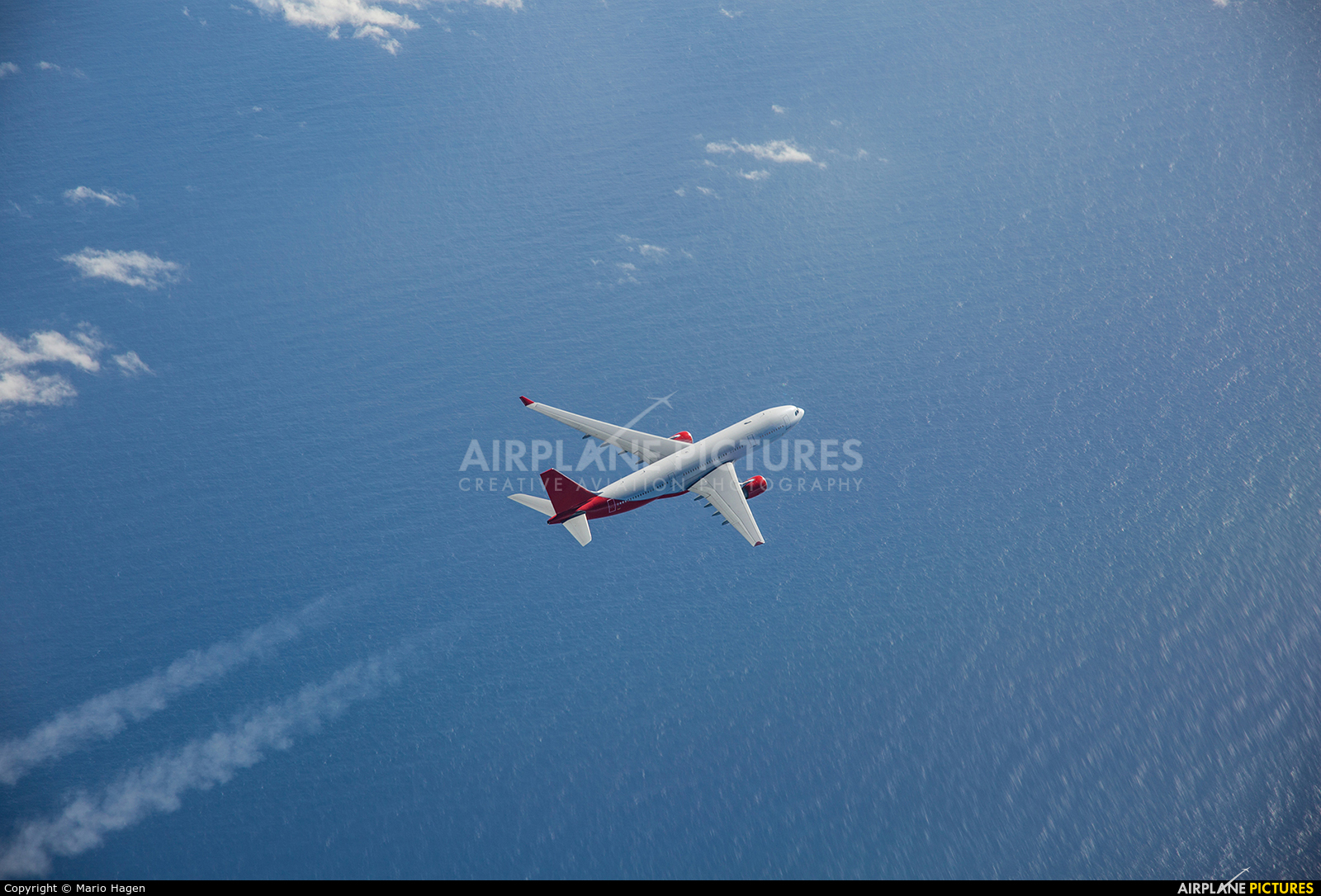 Air Berlin D-ALPA aircraft at Bermuda