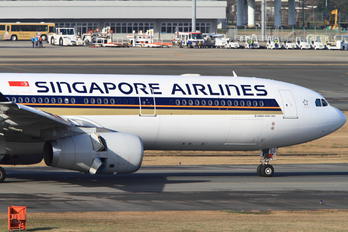 9V-SSG - Singapore Airlines Airbus A330-300