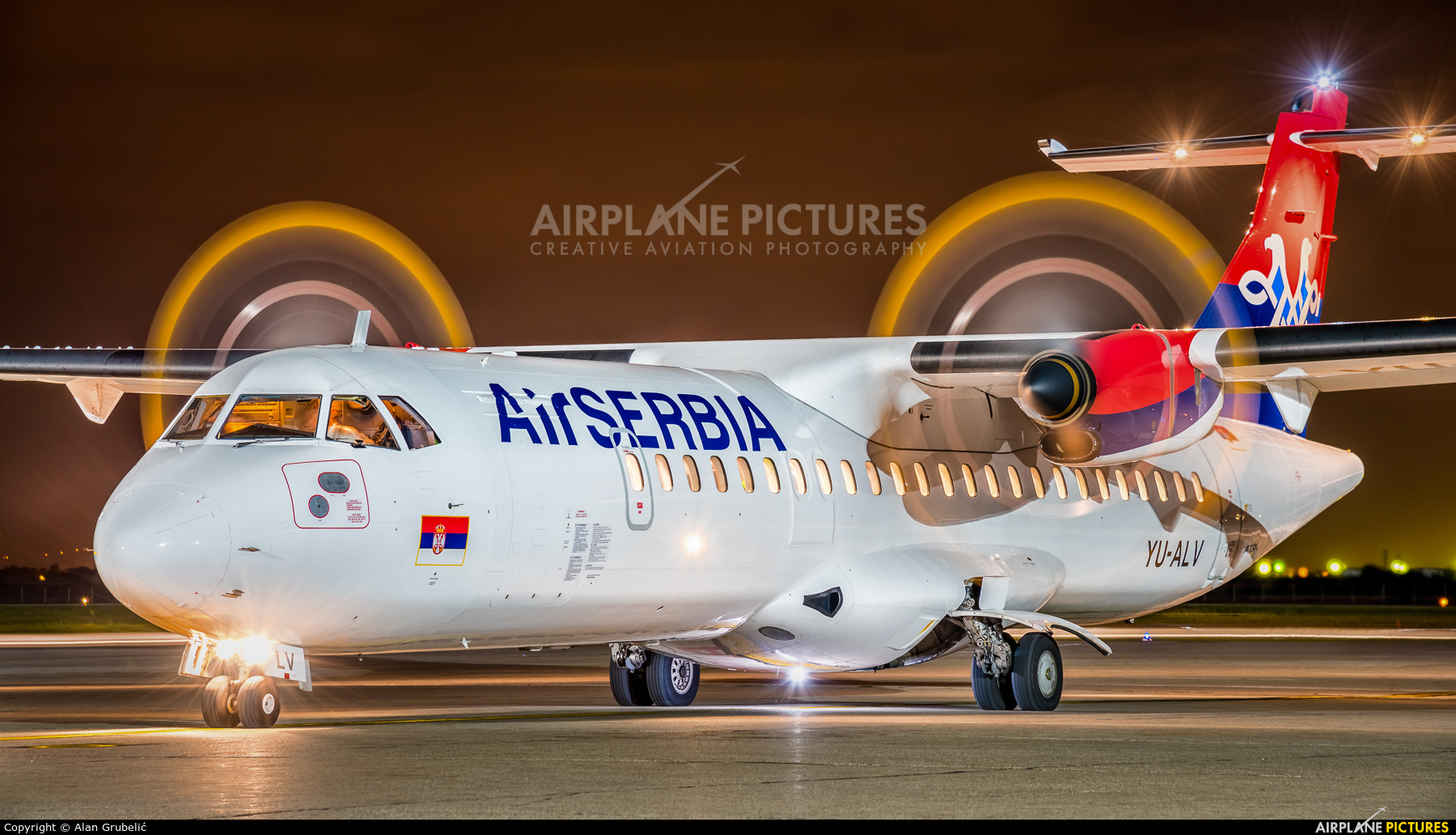 Air Serbia YU-ALV aircraft at Zagreb