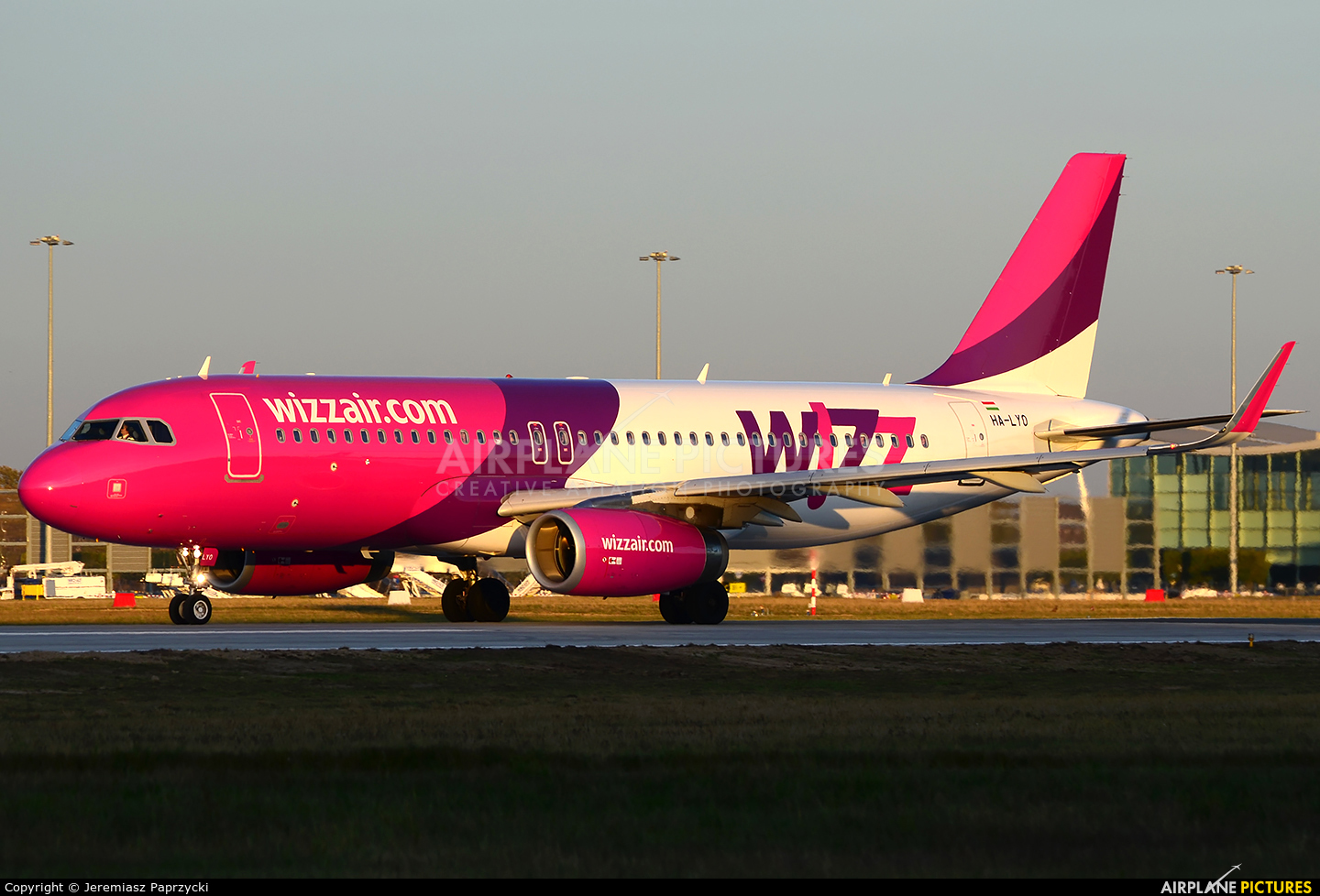 Wizz Air HA-LYD aircraft at Wrocław - Copernicus