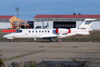 M-DMBP - Private Learjet 40