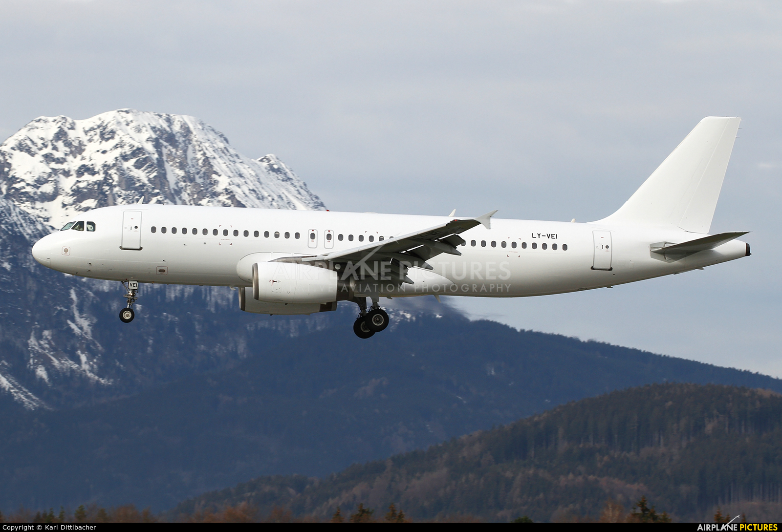 Avion Express LY-VEI aircraft at Salzburg