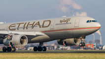 Etihad Airways A6-EYU image