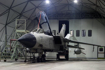 MM7075 - Italy - Air Force Panavia Tornado - IDS
