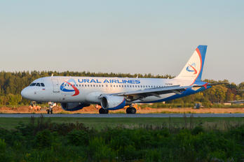 VQ-BDM - Ural Airlines Airbus A320