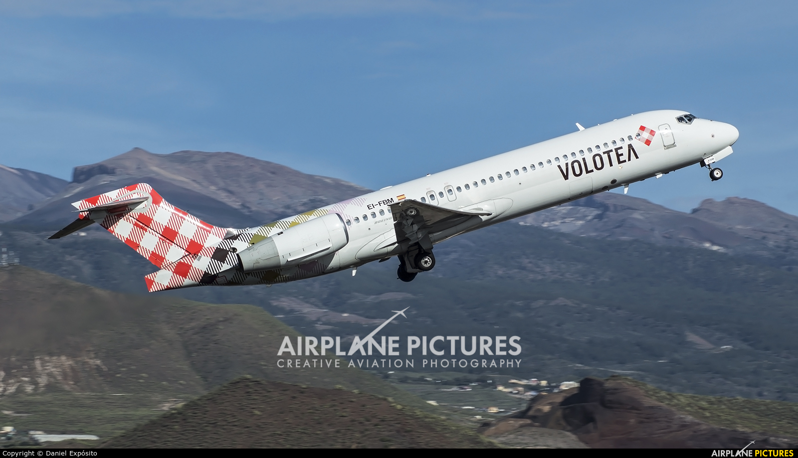 Volotea Airlines EI-FBM aircraft at Tenerife Sur - Reina Sofia