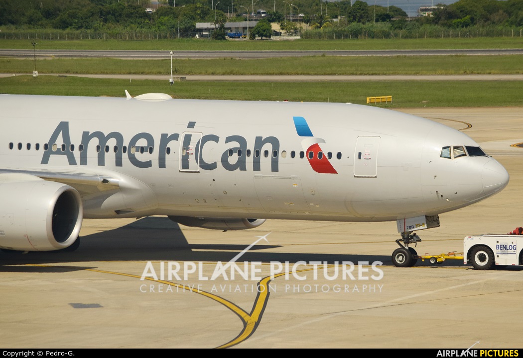 American Airlines N756AM aircraft at Rio de Janeiro/Galeão Intl - Antonio Carlos Jobim