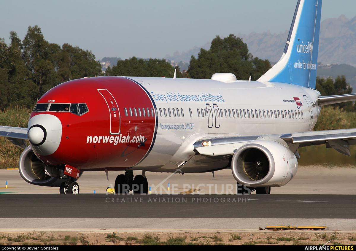 Norwegian Air Shuttle LN-NGE aircraft at Barcelona - El Prat