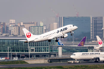 JA212J - J-Air Embraer ERJ-170 (170-100)