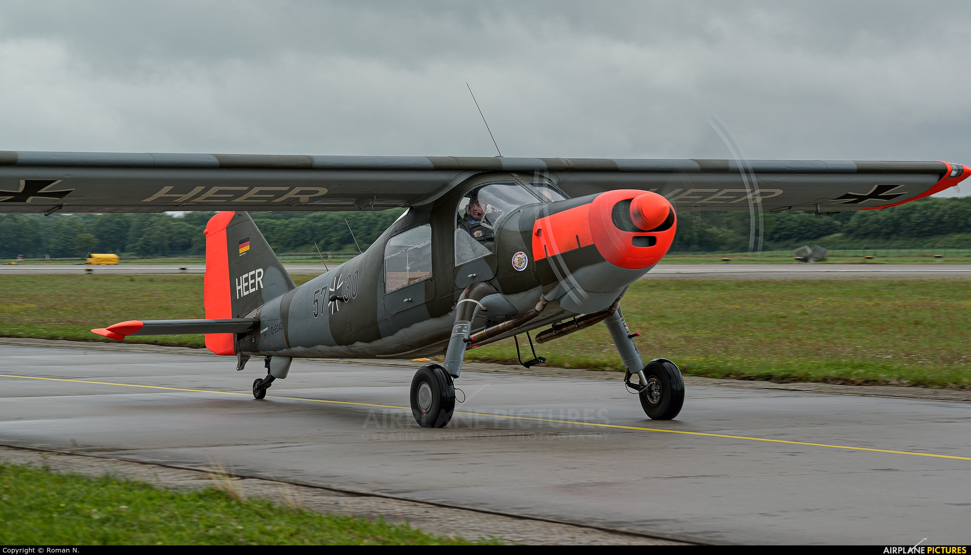 Private D-EOAD aircraft at Wittmundhafen