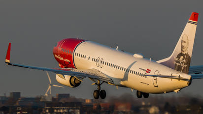 LN-NGP - Norwegian Air Shuttle Boeing 737-800