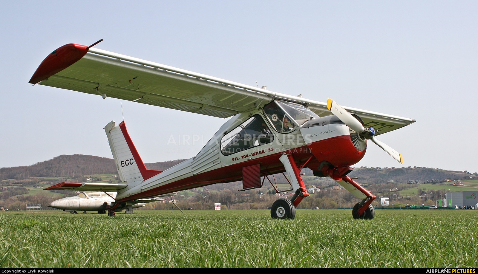 Aeroklub Podhalański SP-ECC aircraft at Nowy Sącz - Łososina
