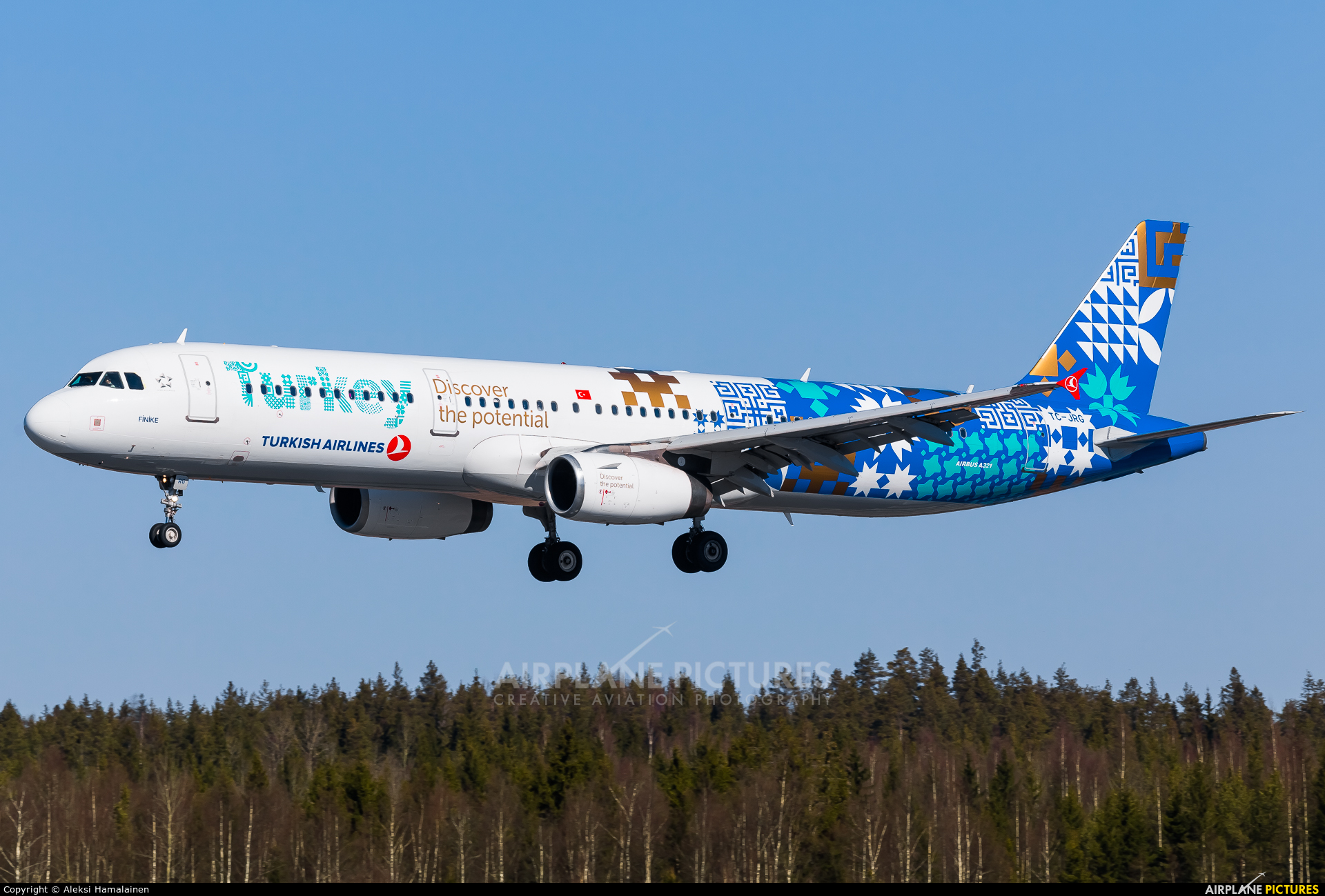 Turkish Airlines TC-JRG aircraft at Helsinki - Vantaa
