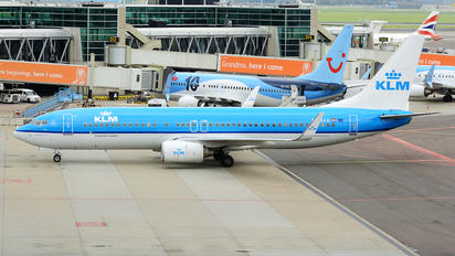 PH-BXN - KLM Boeing 737-800
