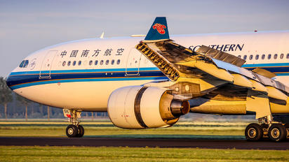 B-6515 - China Southern Airlines Airbus A330-200