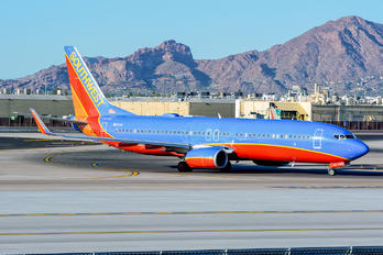 N8311Q - Southwest Airlines Boeing 737-800