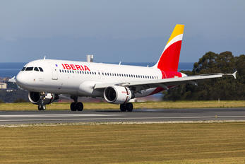 EC-ILS - Iberia Airbus A320