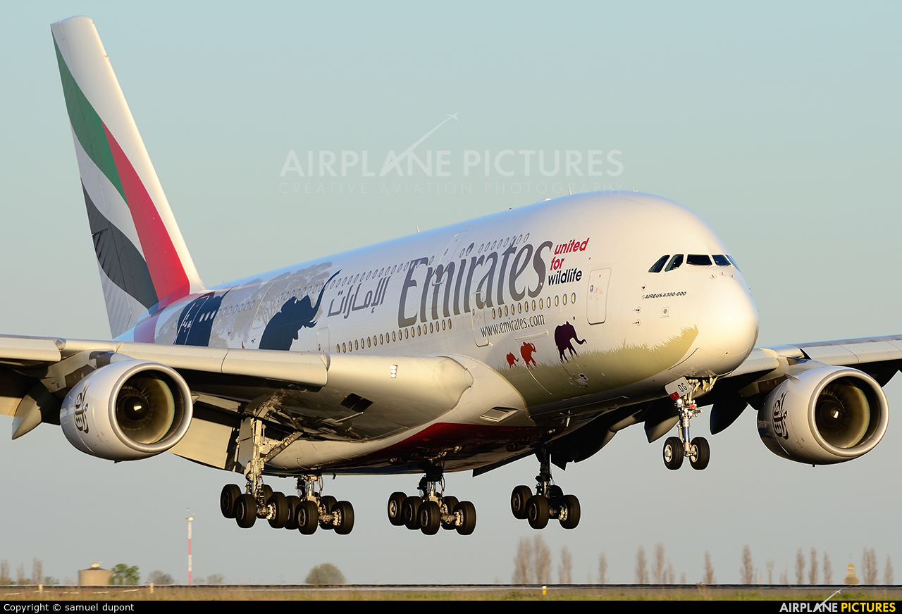 Emirates Airlines A6-EDG aircraft at Paris - Charles de Gaulle