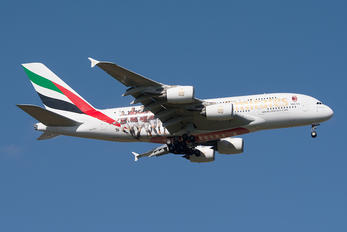 A6-EET - Emirates Airlines Airbus A380