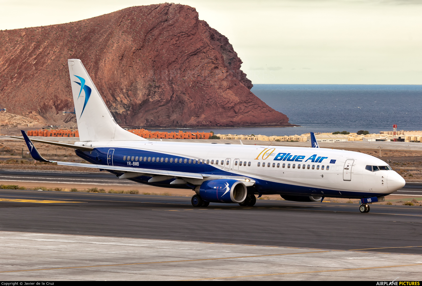 Blue Air YR-BMB aircraft at Tenerife Sur - Reina Sofia
