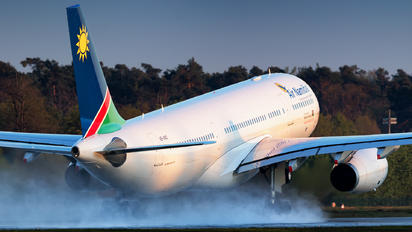 V5-ANO - Air Namibia Airbus A330-200