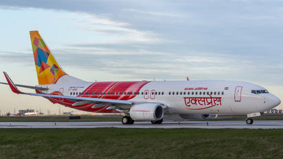 VT-GHB - Air India Express Boeing 737-800