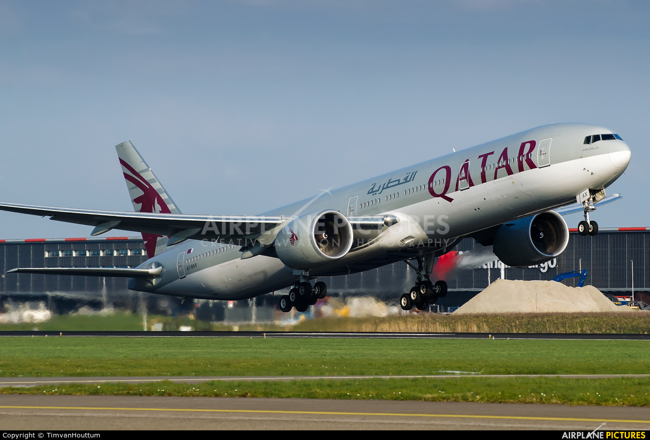 Qatar Airways A7-BAX aircraft at Amsterdam - Schiphol