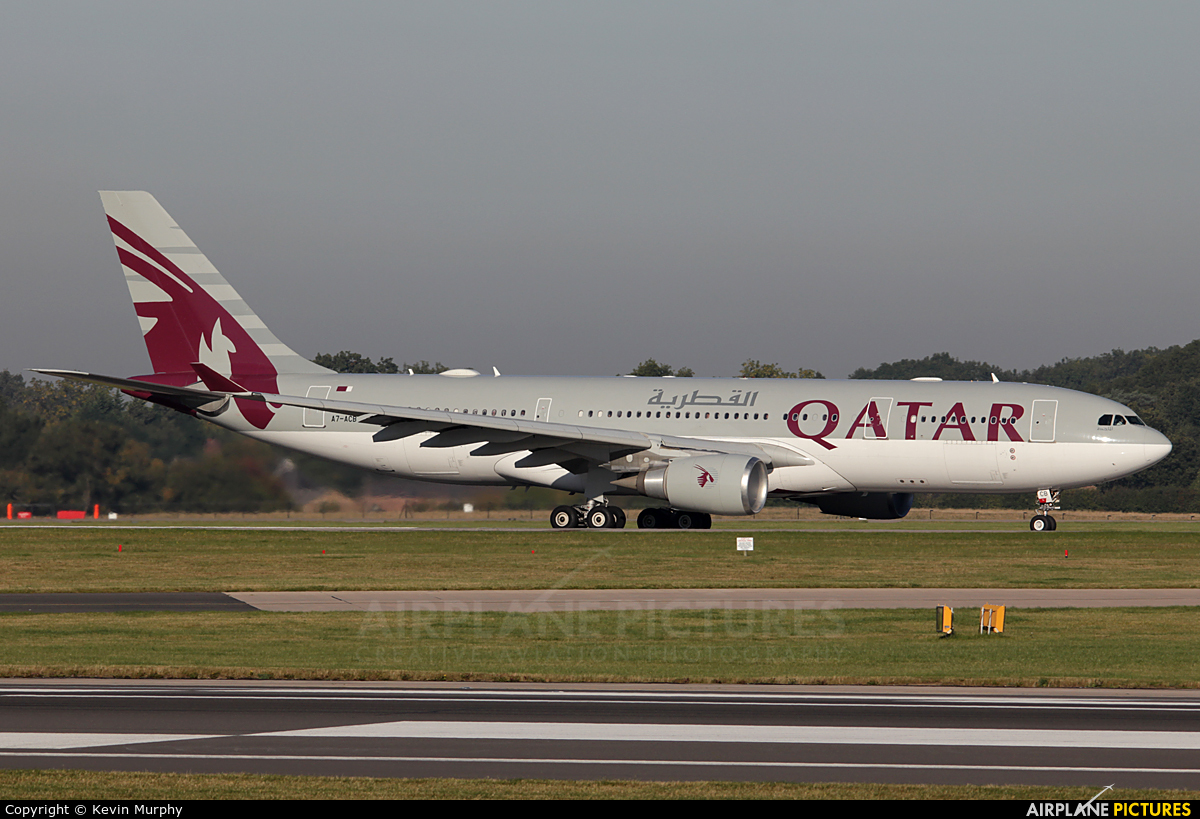 Qatar Airways A7-ACB aircraft at Manchester