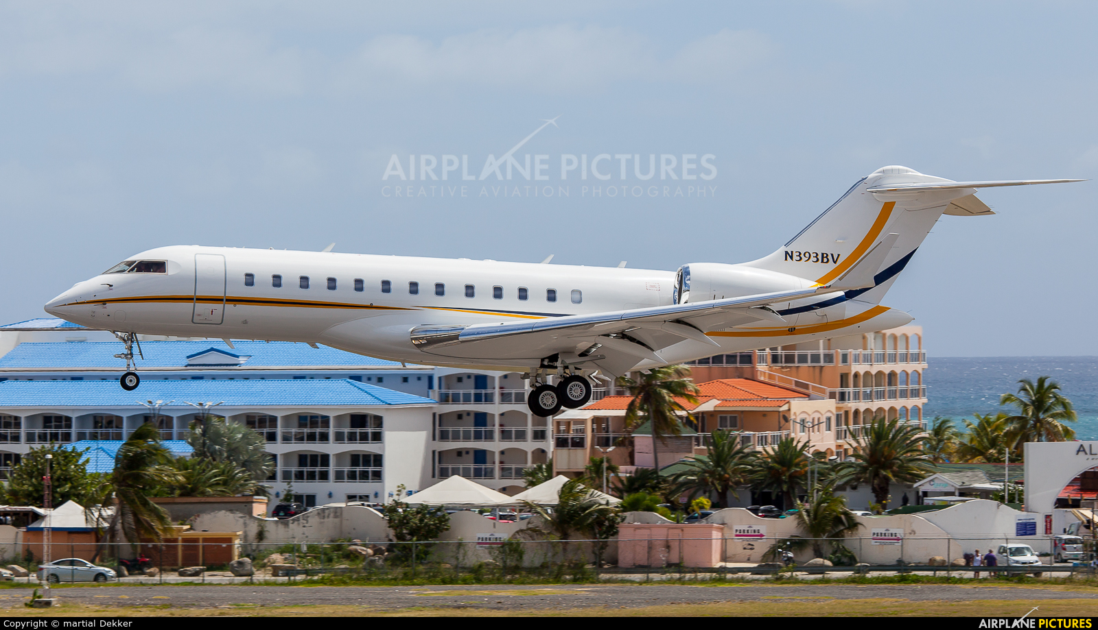 Private N393BV aircraft at Sint Maarten - Princess Juliana Intl