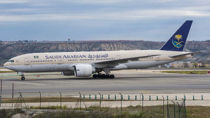 HZ-AKC - Saudi Arabian Airlines Boeing 777-200ER