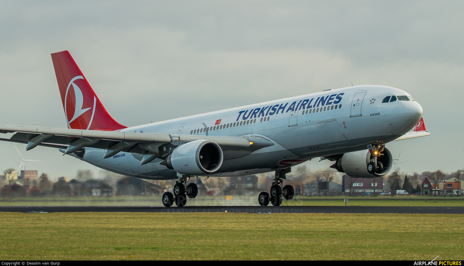 Turkish Airlines TC-JNE aircraft at Amsterdam - Schiphol