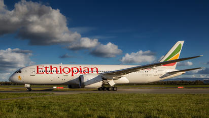 ET-ARE - Ethiopian Airlines Boeing 787-8 Dreamliner