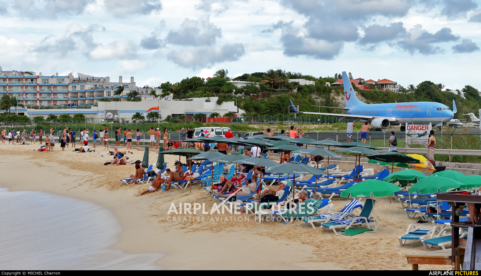 - Airport Overview - aircraft at Sint Maarten - Princess Juliana Intl